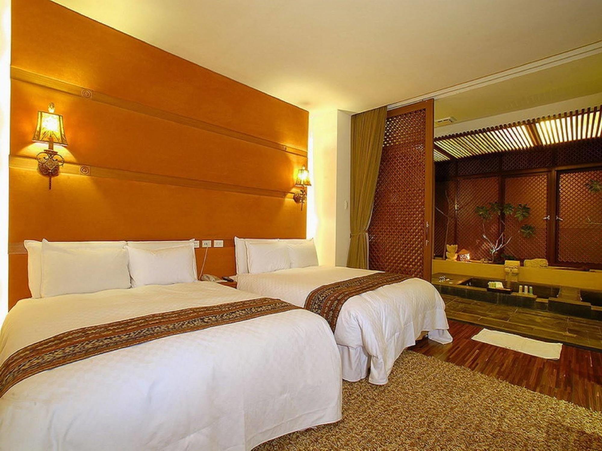 Bali Nature Spa Resort Тайчжун Экстерьер фото